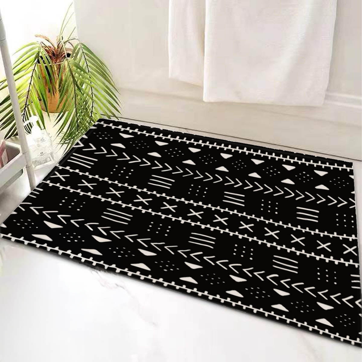 Black and White Bath Rug | Mudcloth Unique Bathroom Mats