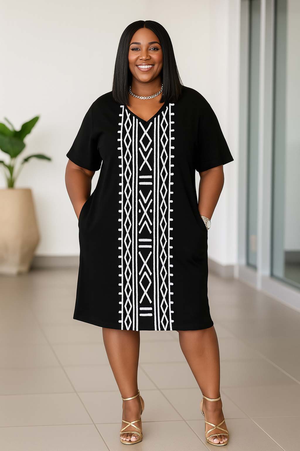 Tribal Short African Dress with Pockets - PLUS SIZE