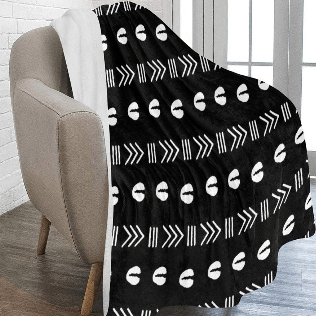 Black and White African Cowrie Print Fleece Blanket- Bynelo