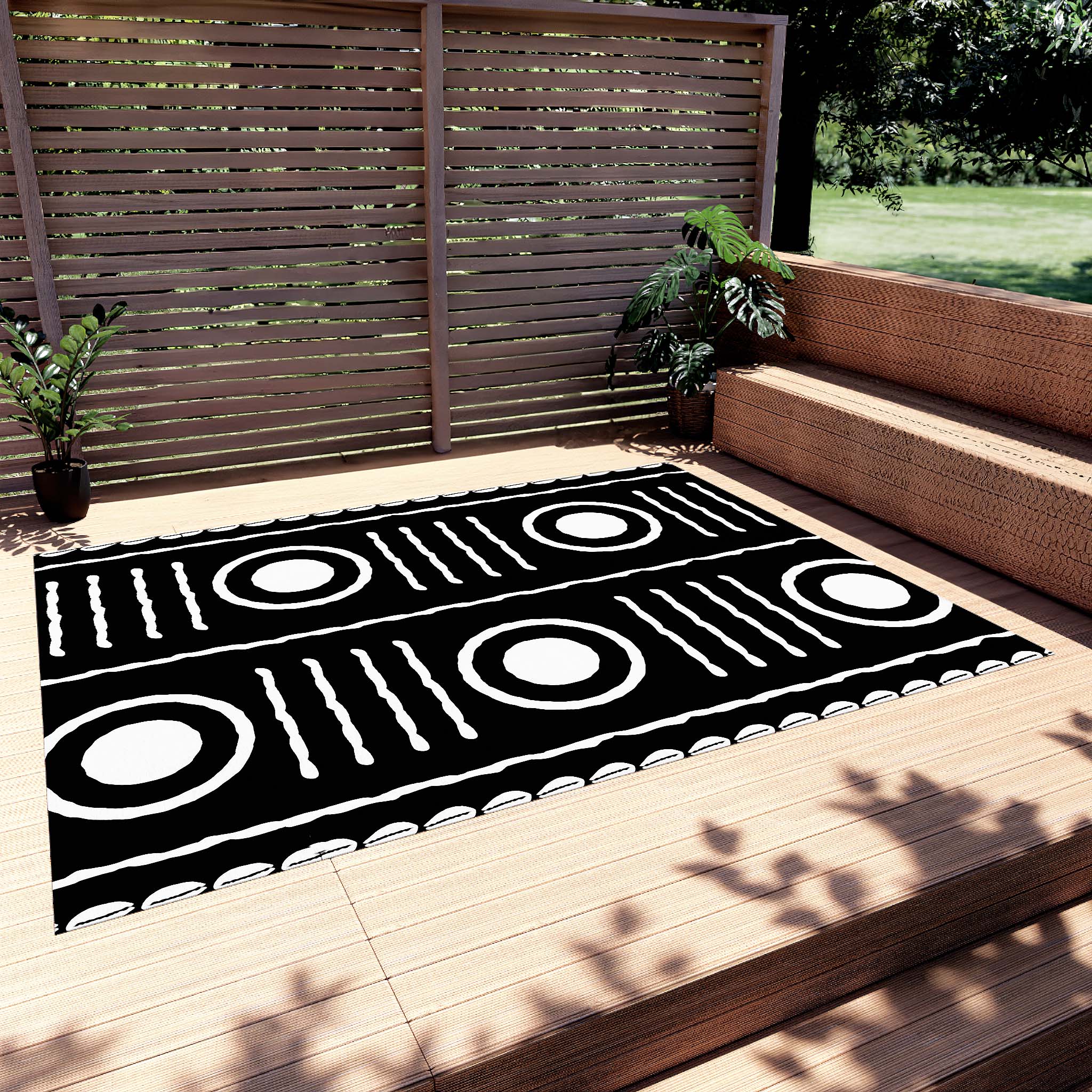 Outdoor African Print Rug Cowrie Black & White Carpet