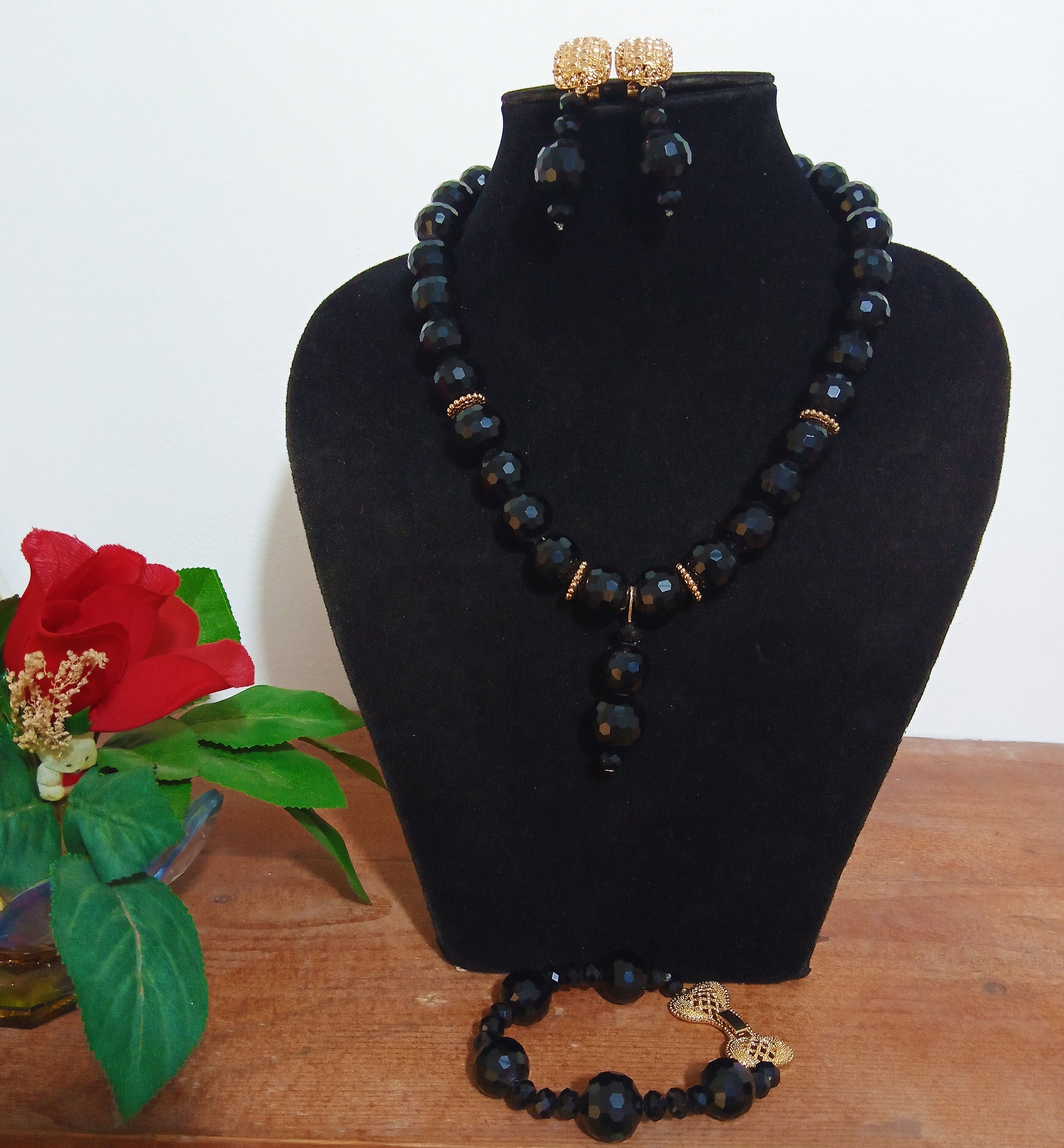 African Traditional Pendant Necklace Set | Caribbean Coral