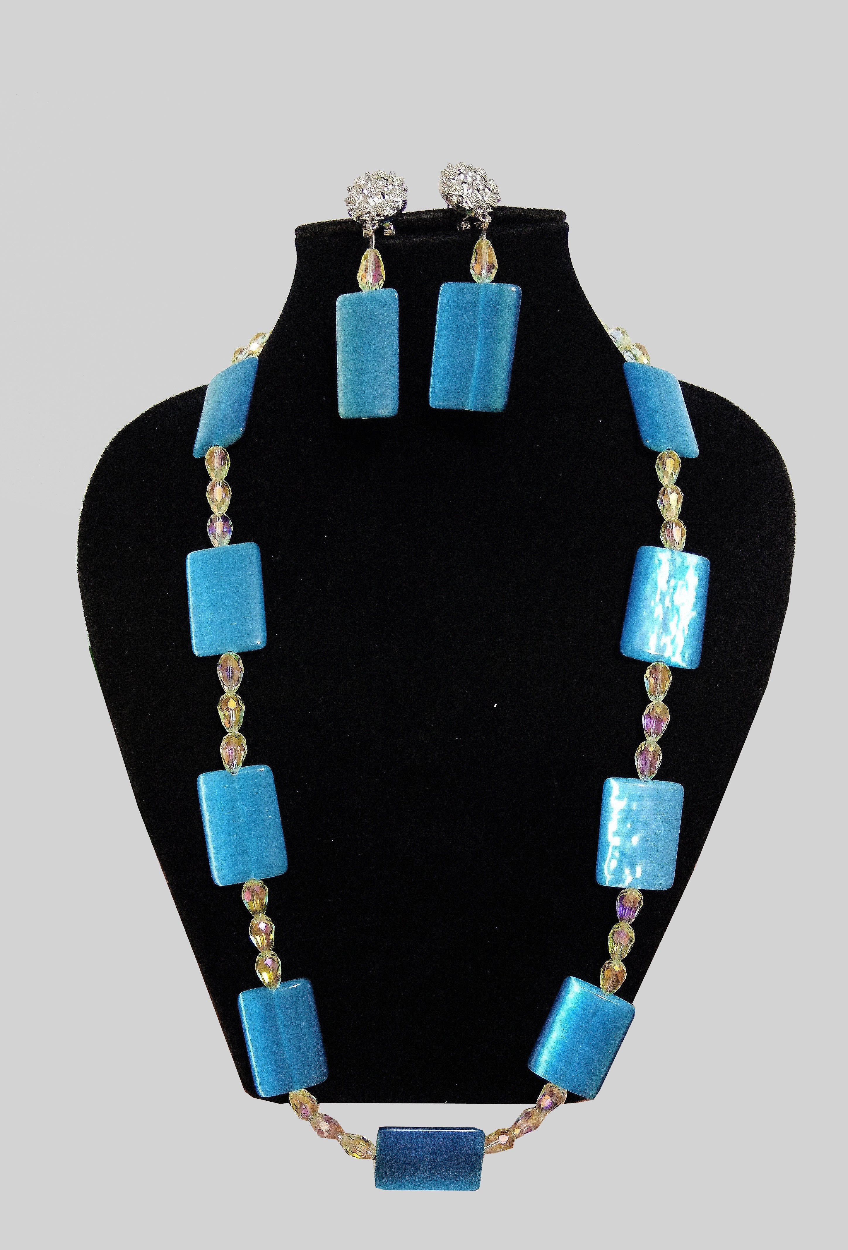 African Coral Beaded Blue Necklace - Bynelo